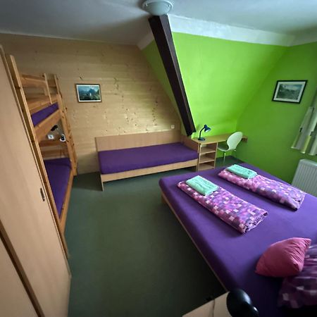 Hotel Zatisi Янске Лазне Стая снимка